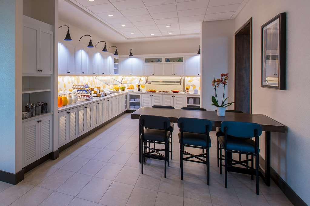 Hyatt Place Delano Ristorante foto