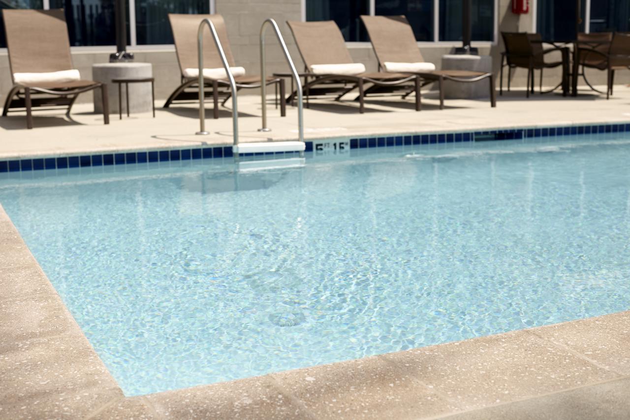 Hyatt Place Delano Esterno foto