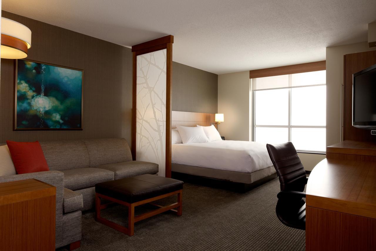 Hyatt Place Delano Esterno foto